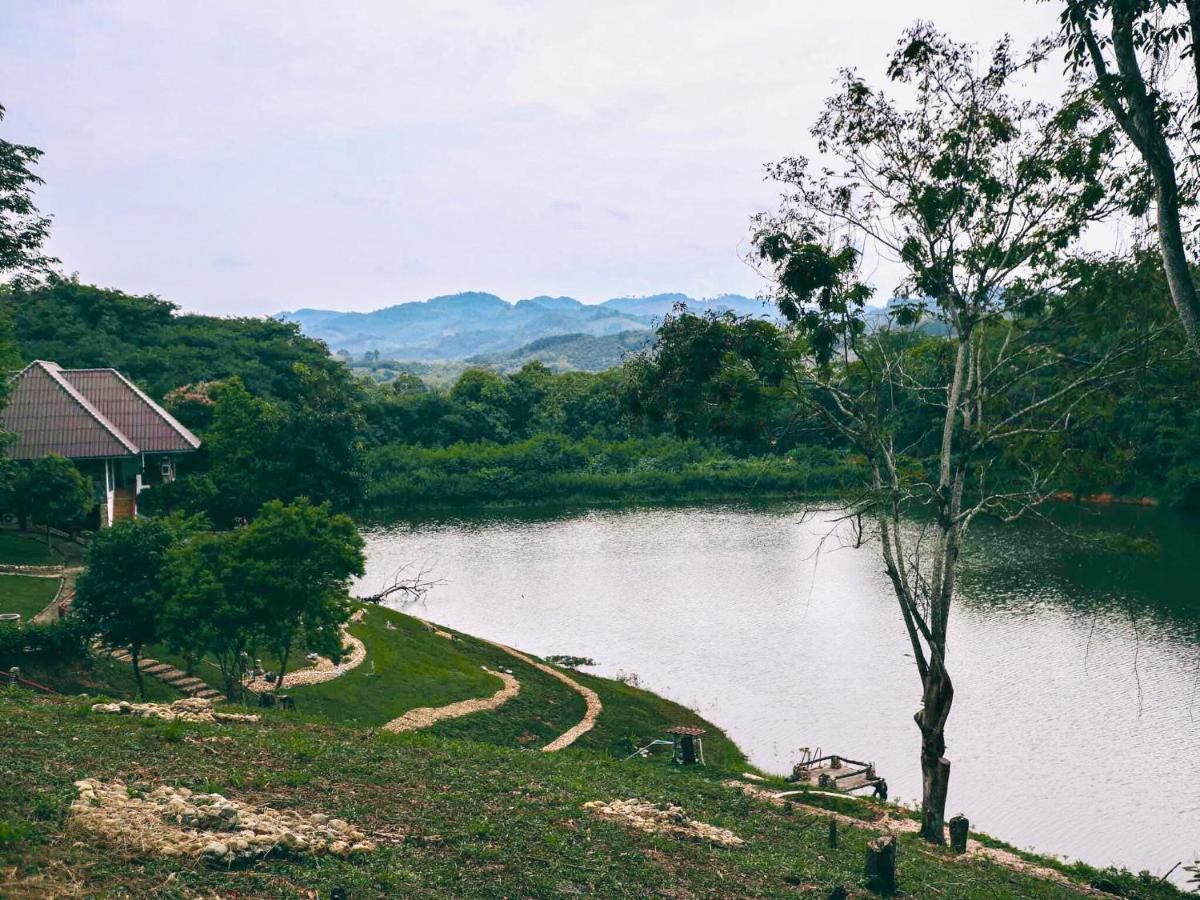 Nan Waterside Hong Bon Nern Bed and Breakfast Exteriör bild