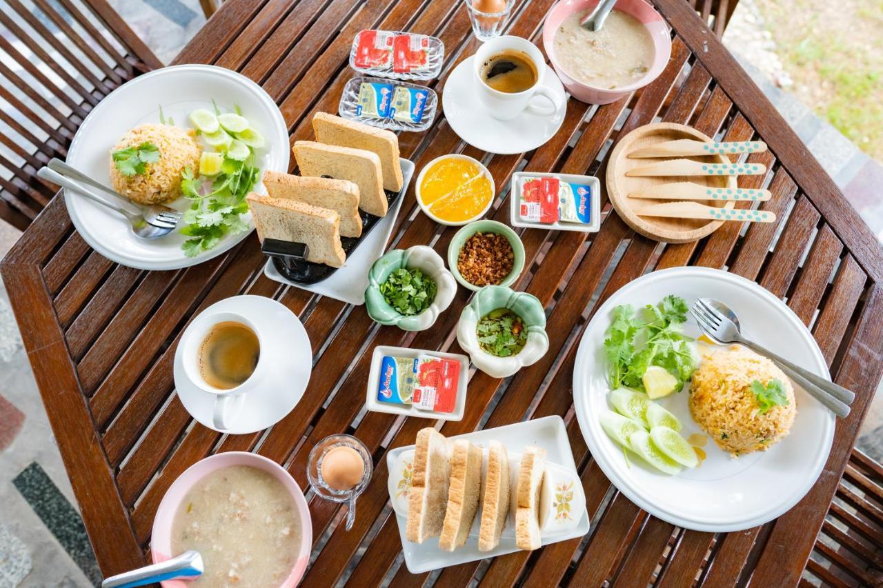 Nan Waterside Hong Bon Nern Bed and Breakfast Exteriör bild