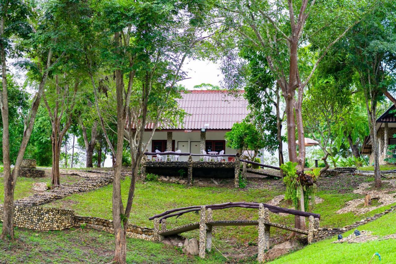 Nan Waterside Hong Bon Nern Bed and Breakfast Exteriör bild