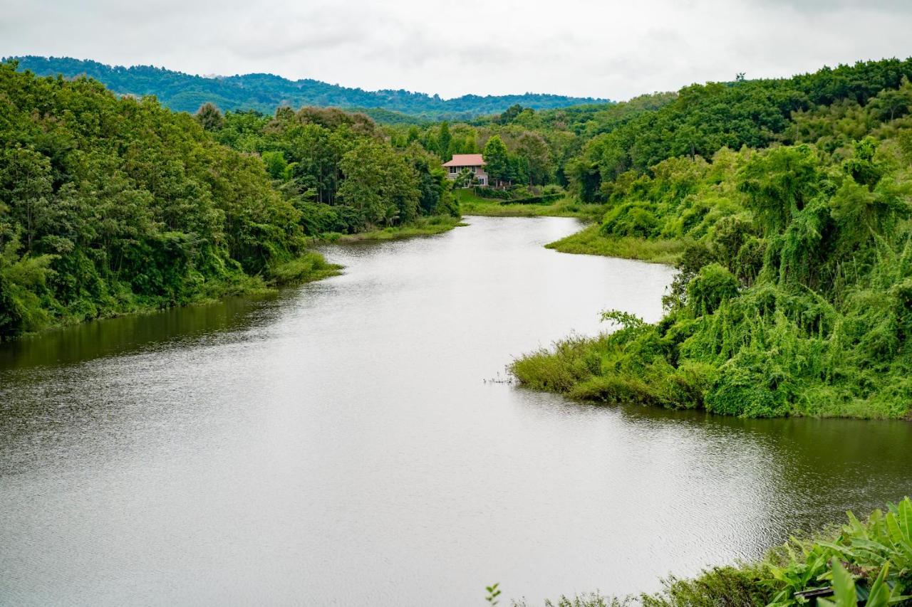 Nan Waterside Hong Bon Nern Bed and Breakfast Exteriör bild